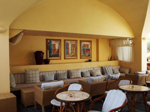 Restoran, Levante Beach Hotel in Kamari