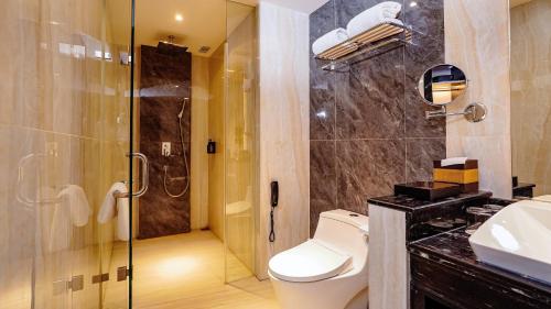 FUGO Hotel Samarinda Room Type - Superior Twin Room