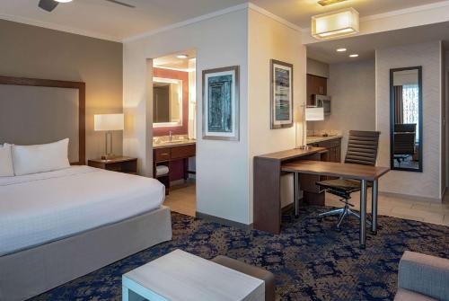 King Studio - Hearing Access/Non-Smoking room in Homewood Suites By Hilton New Orleans French Quarter