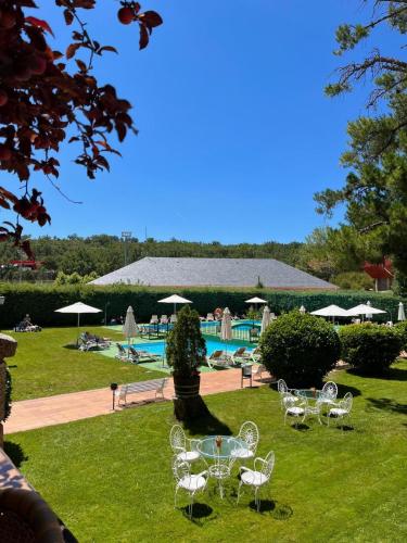 周邊環境, Hotel Rural Spa & Wellness Hacienda Los Robles in 納瓦塞拉達