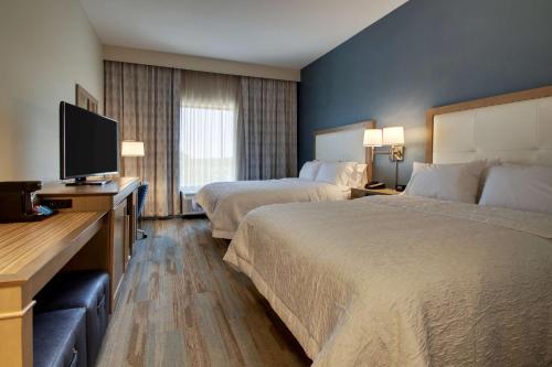 Hampton Inn Sneads Ferry Topsail Beach - image 9