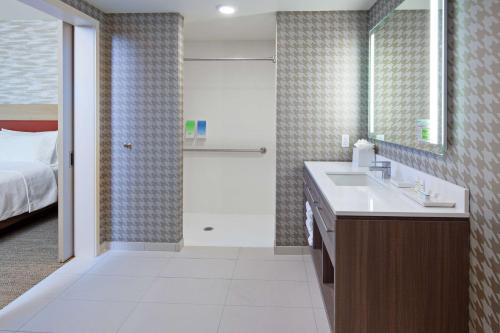 Home2 Suites By Hilton Alameda Oakland Airport - image 10