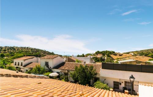 Nice Home In El Centenillo With Wifi And 2 Bedrooms