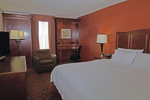 Hampton Inn Norfolk/Chesapeake - Greenbrier Area - image 6