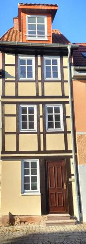 Schmal & Hoch - Willkommen im schmalsten Haus von Bad Frankenhausen