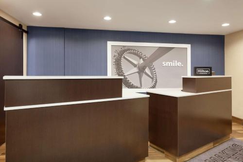 Hampton Inn - Portland/Clackamas - image 6