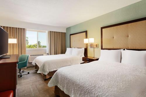 Hampton Inn - Portland/Clackamas - image 9