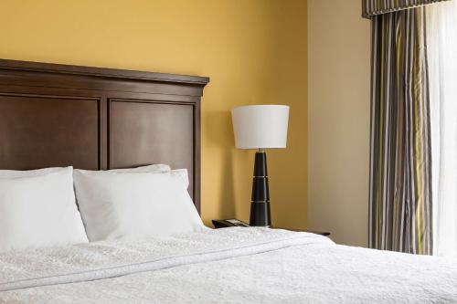 Hampton Inn By Hilton & Suites Philadelphia Montgomeryville