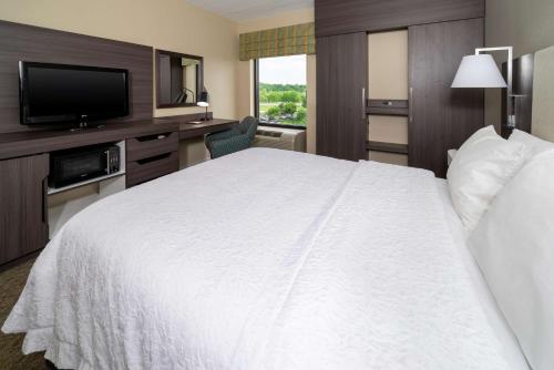 Hampton Inn & Suites Valley Forge/Oaks - image 13