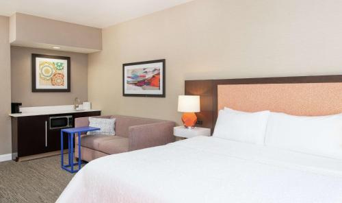 Hampton Inn Phoenix Airport North - image 9