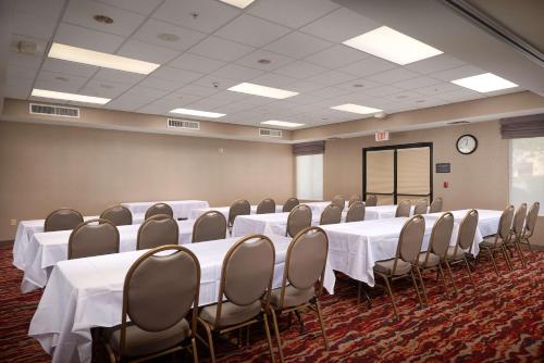 Hampton Inn Phoenix/Anthem - 회의실/연회장