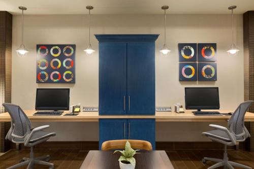 Home2 Suites By Hilton Glendale Westgate - image 11
