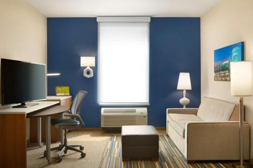 Home2 Suites By Hilton Glendale Westgate - image 10