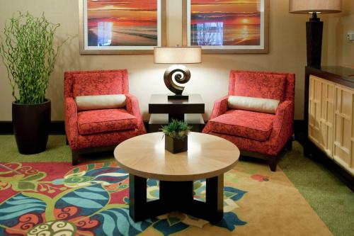 Hampton Inn By Hilton & Suites St. Petersburg/Downtown