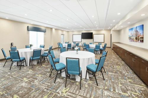 Hampton Inn by Hilton Odessa Trinity - 회의실/연회장