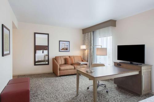 Hampton Inn & Suites Pasco/Tri-Cities WA - image 13