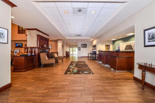 Hampton Inn & Suites by Hilton Plymouth