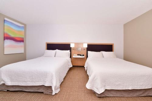 Queen Room with Two Queen Beds - Mobility Access/Non-Smoking