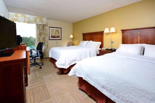 Queen Room with Two Queen Beds - Non-Smoking