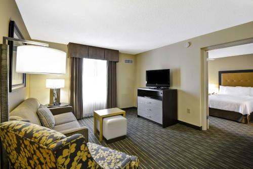 Homewood Suites Durham-Chapel Hill I-40