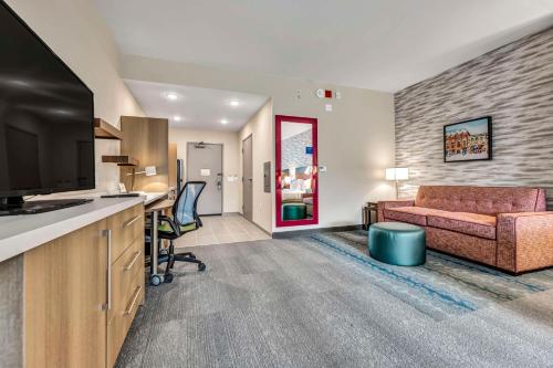 Home2 Suites By Hilton Raleigh State Arena