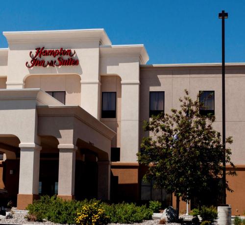 Hampton Inn & Suites Riverton