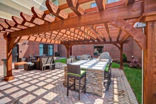 Homewood Suites by Hilton Christiansburg - image 11