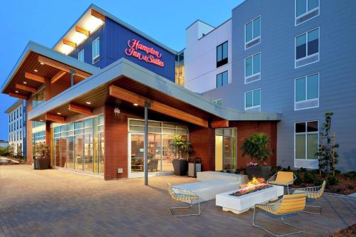 Hampton Inn & Suites San Diego Airport Liberty Station