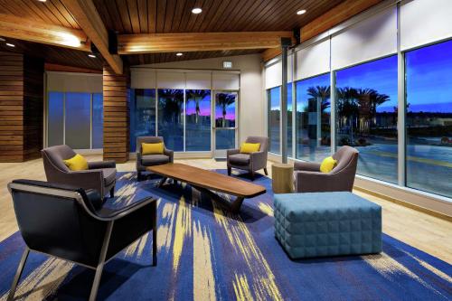 Hampton Inn & Suites San Diego Airport Liberty Station, San Diego (foto 8)