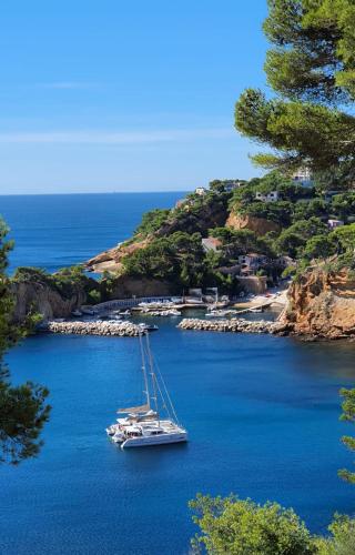 Közeli látványosságok, Évasion en calanque - Terrasse, jardin & criques (Evasion en calanque - Terrasse, jardin & criques) in Ensuès-la-Redonne