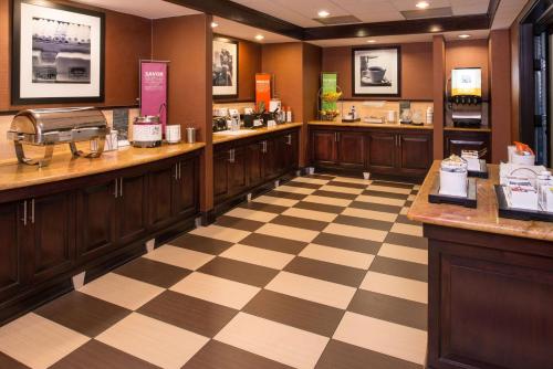Hampton Inn & Suites Schertz - 식음료(F&B)
