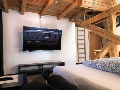 טרקלין, Bikers Paradise Apartment in לנגנפלד