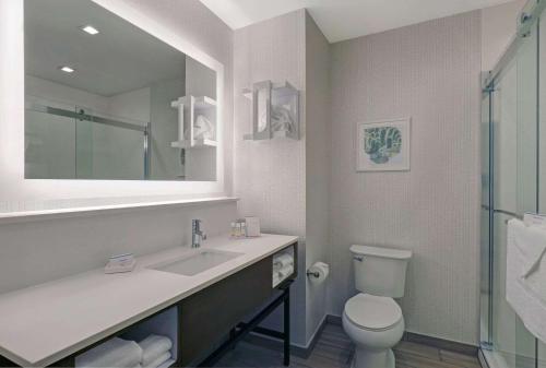 Hampton Inn Patterson Ca - image 3