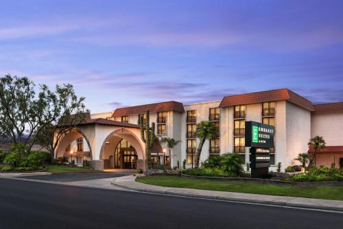 Embassy Suites by Hilton Scottsdale Resort