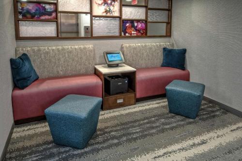 Hampton Inn New Albany Louisville West - image 6