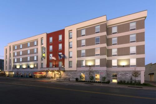 Home2 Suites by Hilton Louisville Downtown NuLu in Louisville, USA