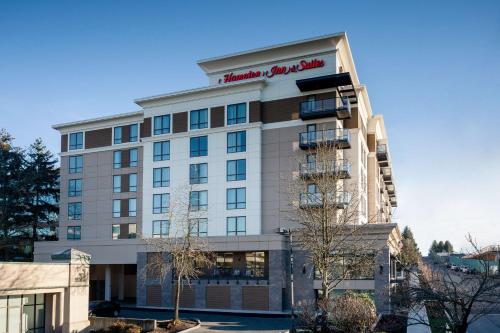 Hampton Inn & Suites by Hilton Seattle/Northgate - Hotel - Seattle