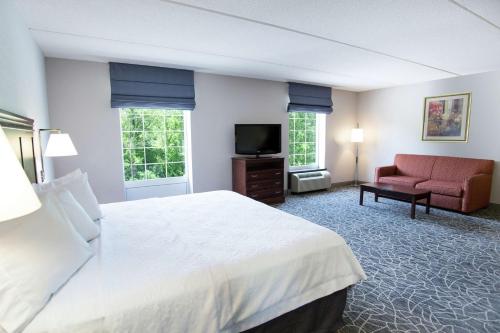 Hampton Inn & Suites Berkshires-Lenox