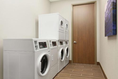 Embassy Suites By Hilton South Jordan Salt Lake City - image 12