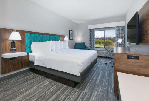 Hampton Inn Santa Cruz - image 9
