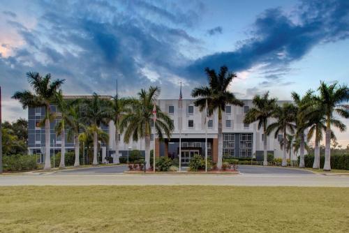 Hampton Inn & Suites Sarasota / Bradenton - Airport