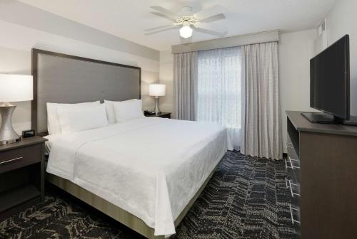 Homewood Suites By Hilton Chesterfield