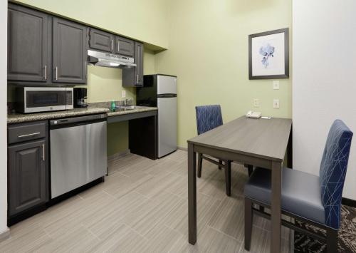 Homewood Suites By Hilton Chesterfield