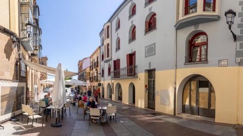 Unterkunft von außen, DWO Ábaster Suites (DWO Abaster Suites) in Soria