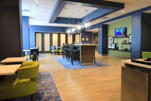 Hampton Inn West Plains