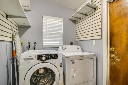 Coral Springs Home with Proximity to Golf and Beaches! - image 12