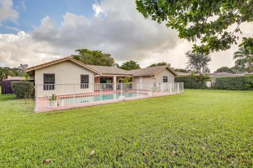 Coral Springs Home with Proximity to Golf and Beaches!