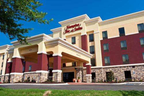 Hampton Inn and Suites Tulsa Central