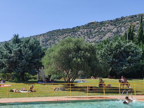 Le Romarin in Beaumes De Venise