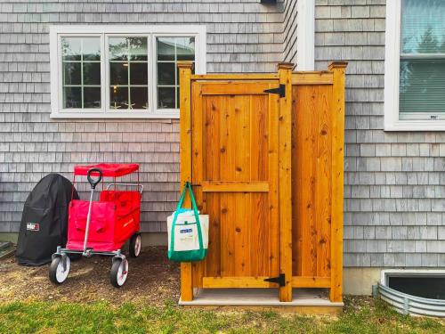 129 Hardings Beach Road Chatham Cape Cod - - Latitude Adjustment 129 Hardings Beach Road Chatham Cape Cod - - Latitude Adjustment